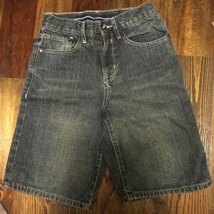 Boys size 8 Nautica jean shorts (new w/out tags)